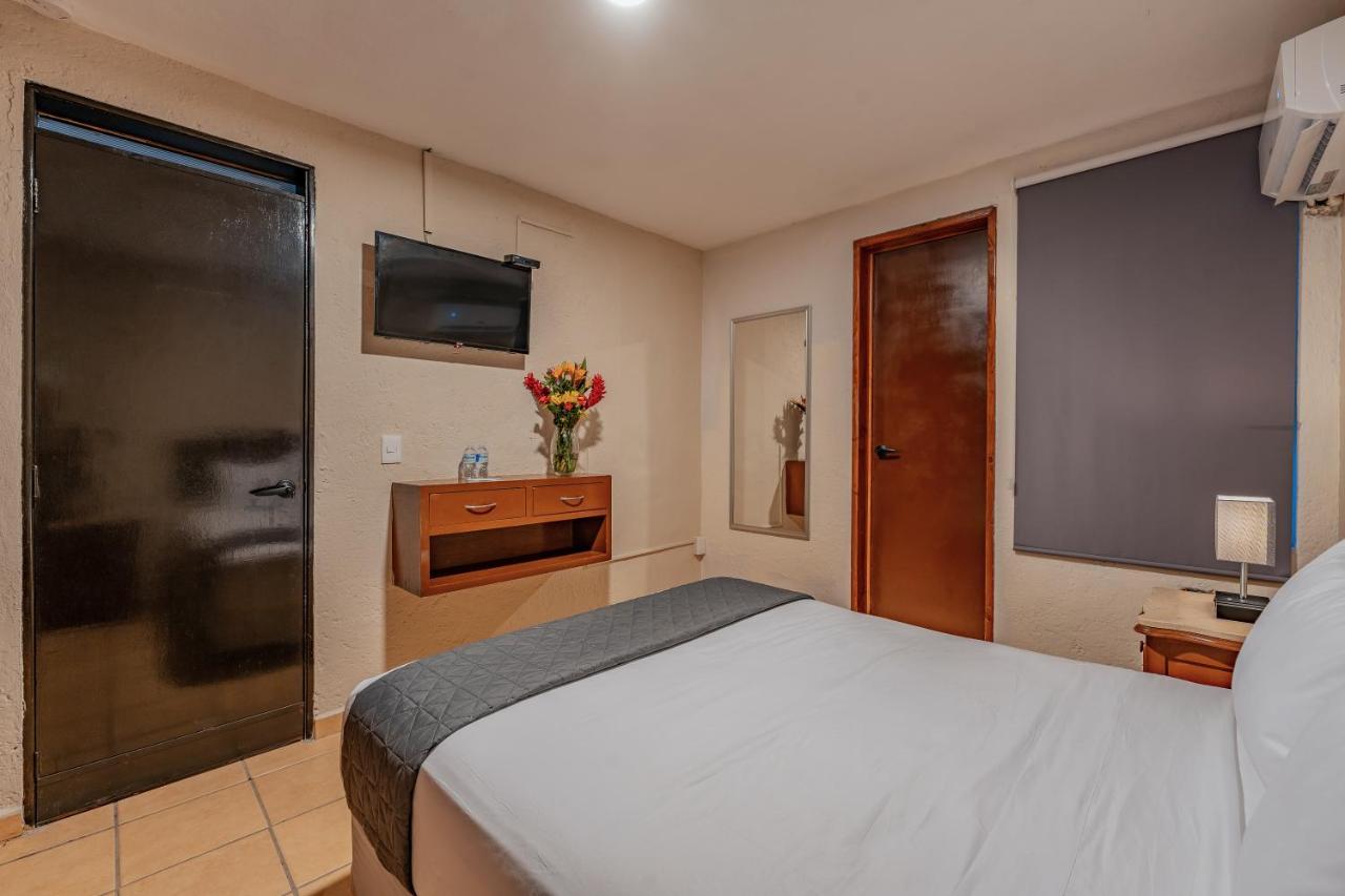 Hotel Brisas 5A Av, Playa Del Carmen Zewnętrze zdjęcie
